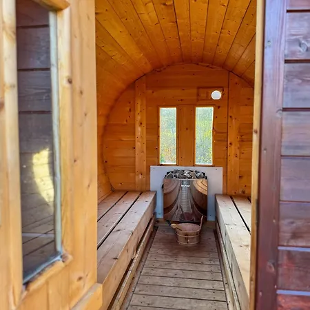 Miska Country house